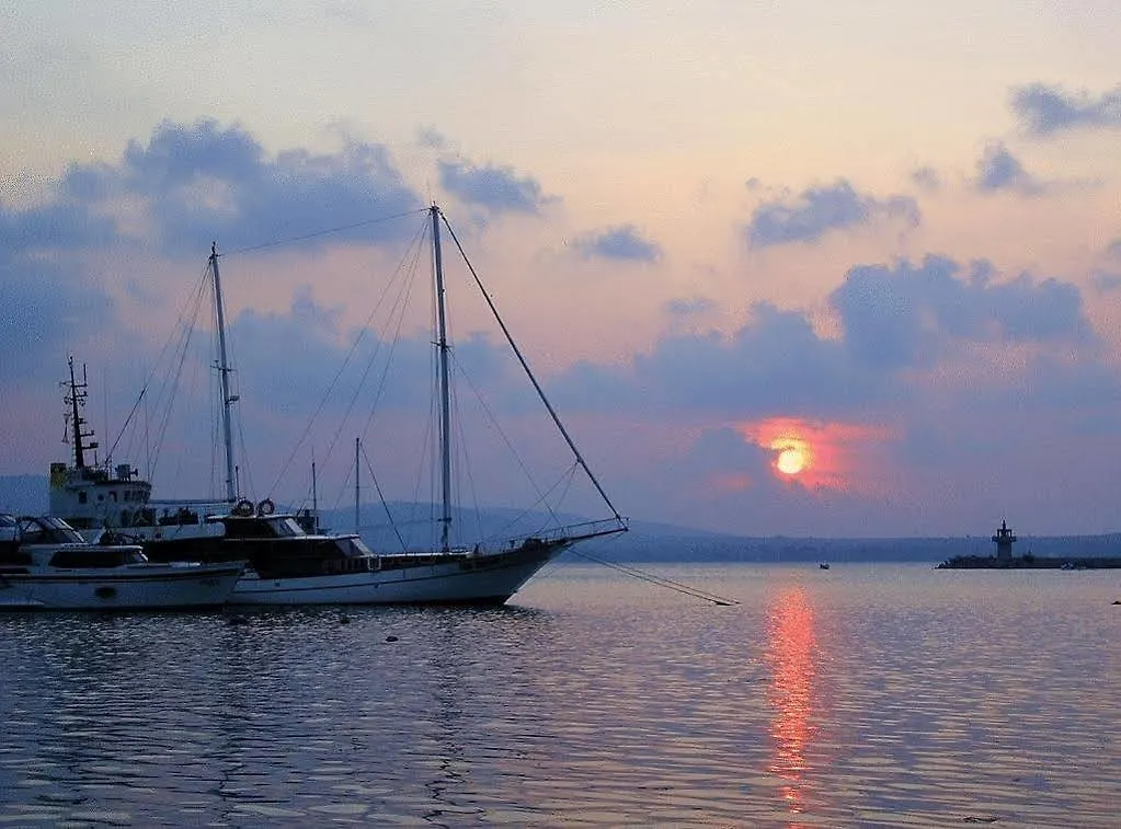 Orion Guest House Sozopol