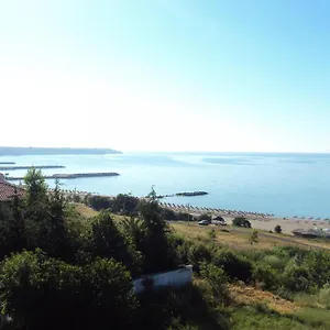 Hotel Family Lazuren Briag ***