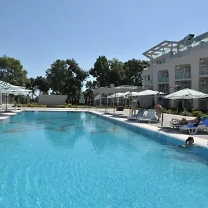 3* Апарт-отель Black Sea Star
